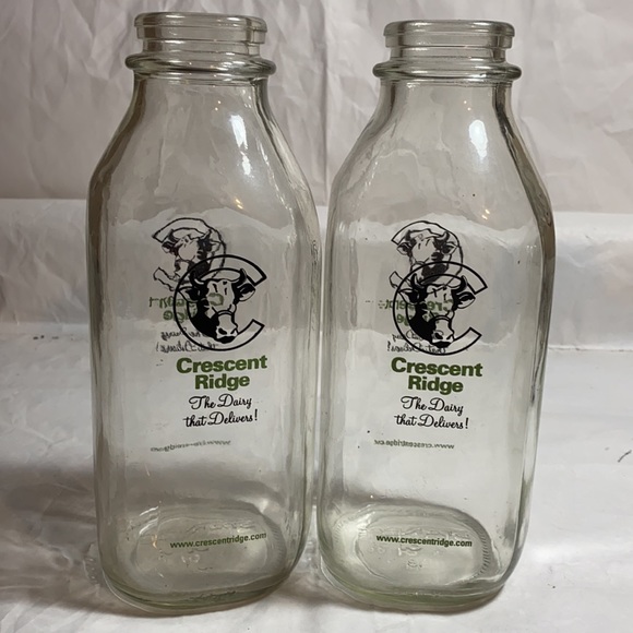 Crescent Ridge Other - Crescent Ridge Glass Milk Bottle*Set of 2